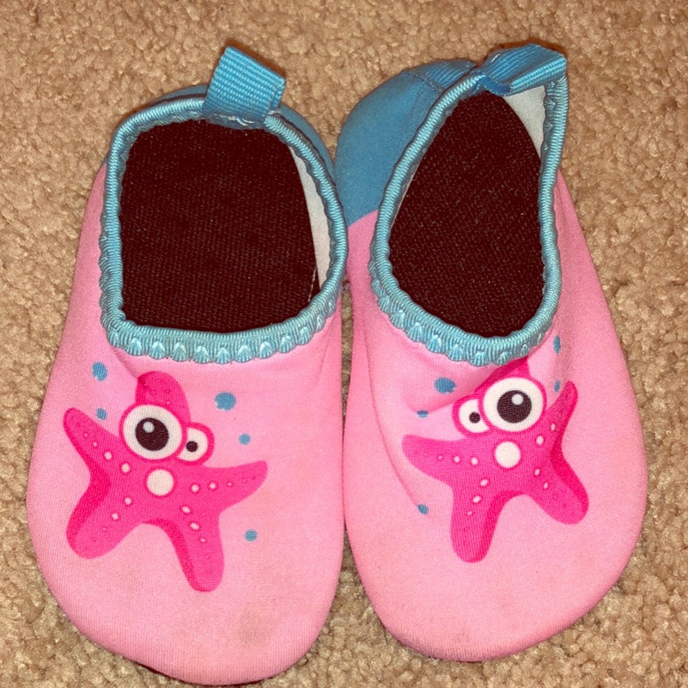 Toddler sand shoes